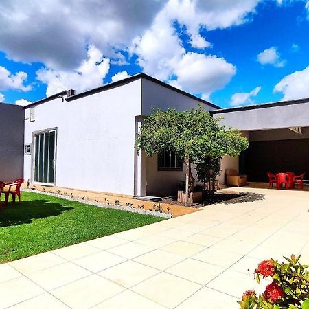 Linda Casa Bairro Tranquilo Prox Cataratas Villa Foz do Iguacu Luaran gambar