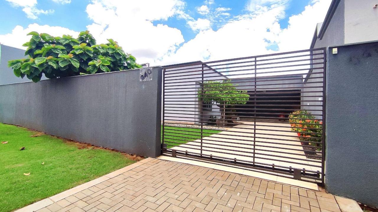 Linda Casa Bairro Tranquilo Prox Cataratas Villa Foz do Iguacu Luaran gambar